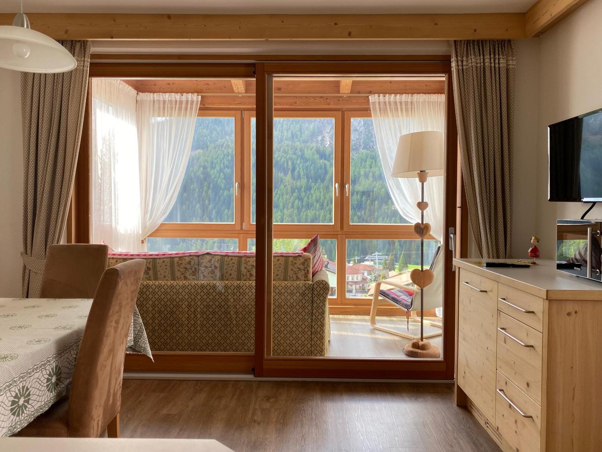 Apartments Chalet Ciufdlton Колфоско Екстериор снимка