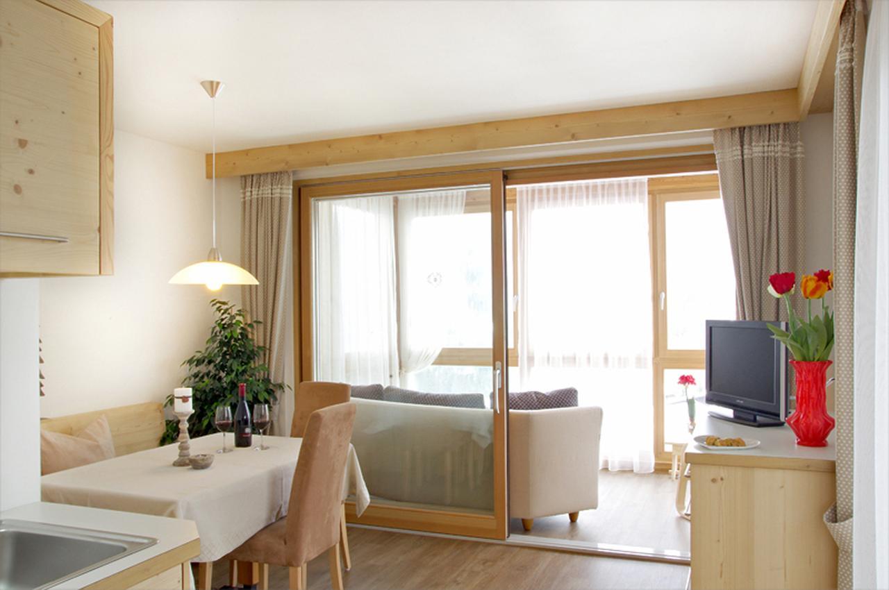 Apartments Chalet Ciufdlton Колфоско Екстериор снимка
